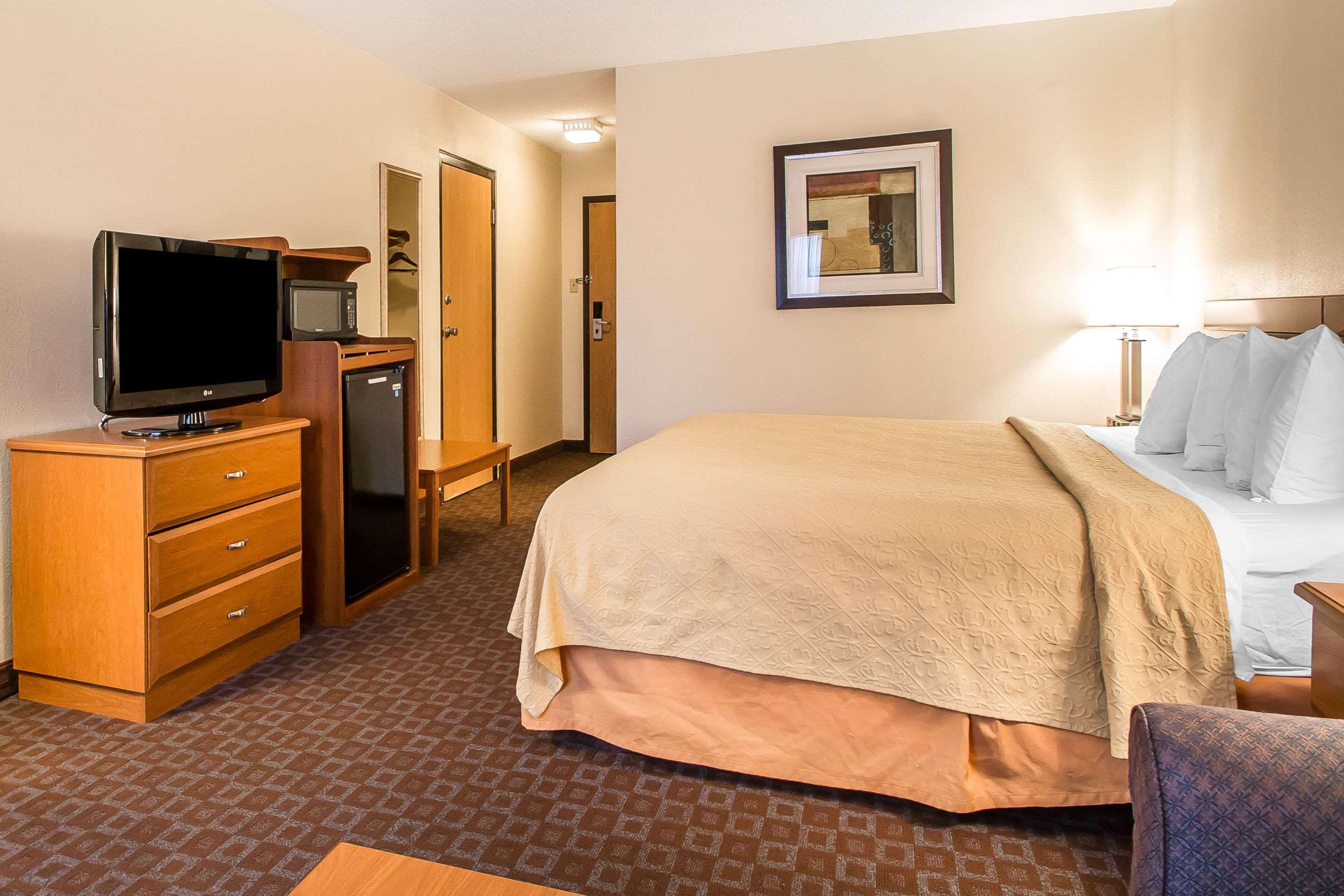 Quality Inn Morris I-80 Eksteriør bilde